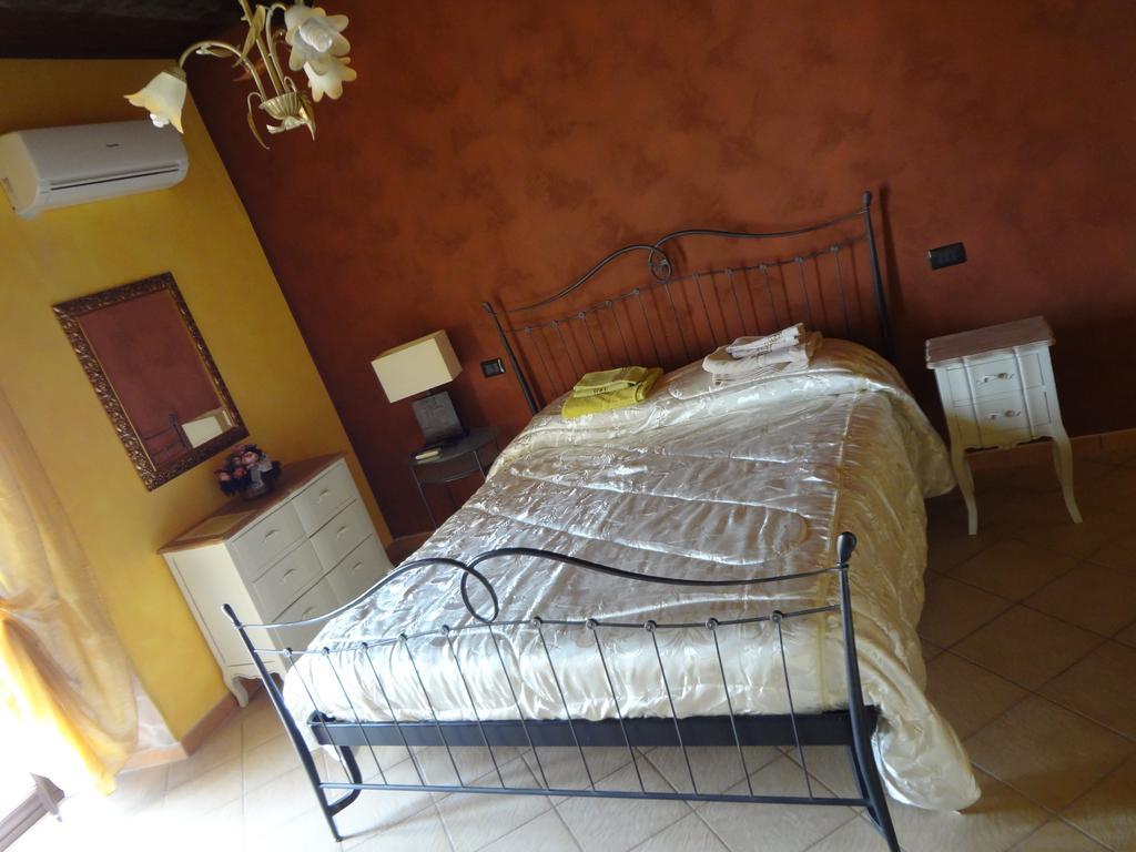 B&B Nonna Ida Scalea Habitación foto